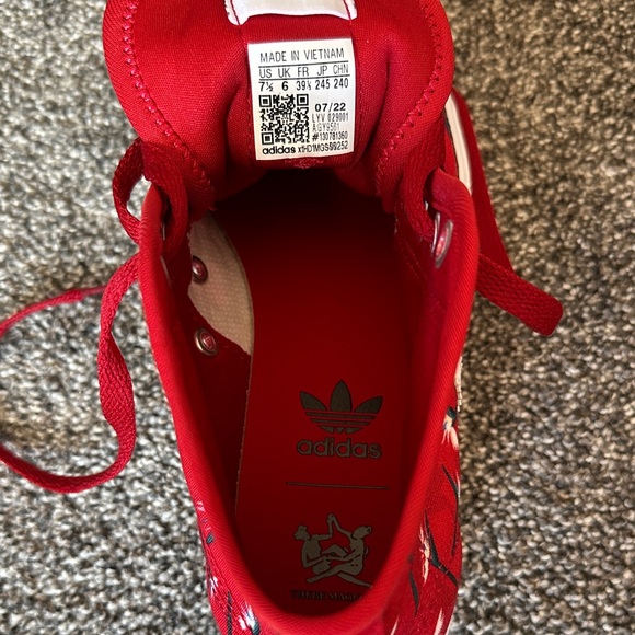 Adidas Thebe Magugu Nizza
Platform Mid - Picture 5 of 5